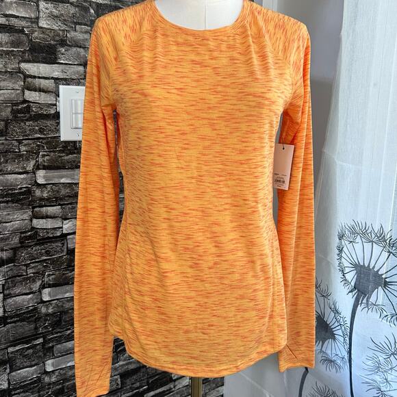 Tek Gear T-Shirt NWT Women's Mango Smoothie SM Long Sleeve Athletic Essential - Picture 1 of 7